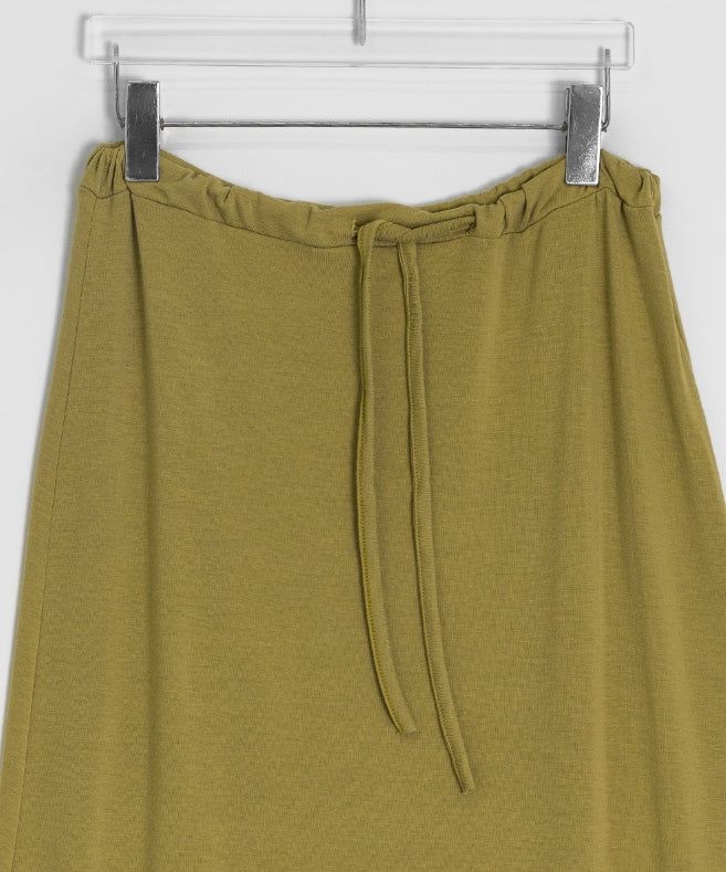 Chiyu Basic Color Banding Long Skirt