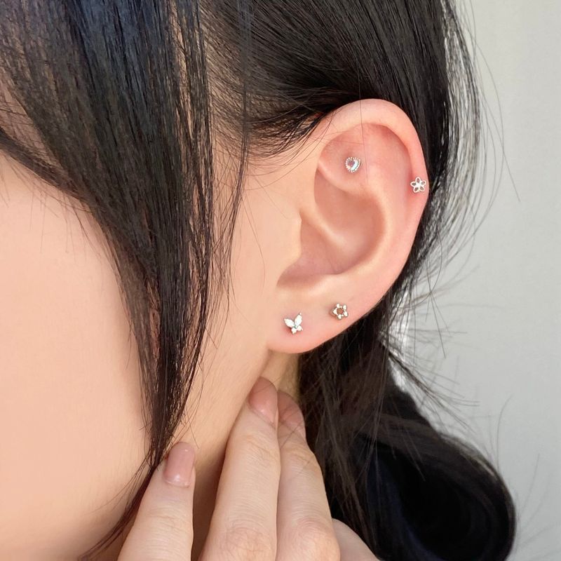 Blingmoon(ブリングムーン)の「ミニガーデンピアス(アクセサリー)」