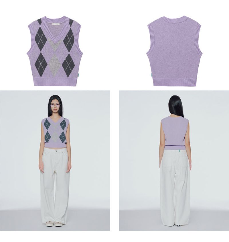 Argyle knited vest