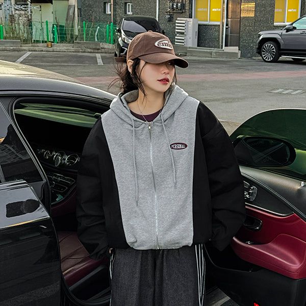 hijjoo(ハイチュー)の「Ichi Patch Embroidery Boxy Color Hooded Jumper(Jackets/Outerwear)」