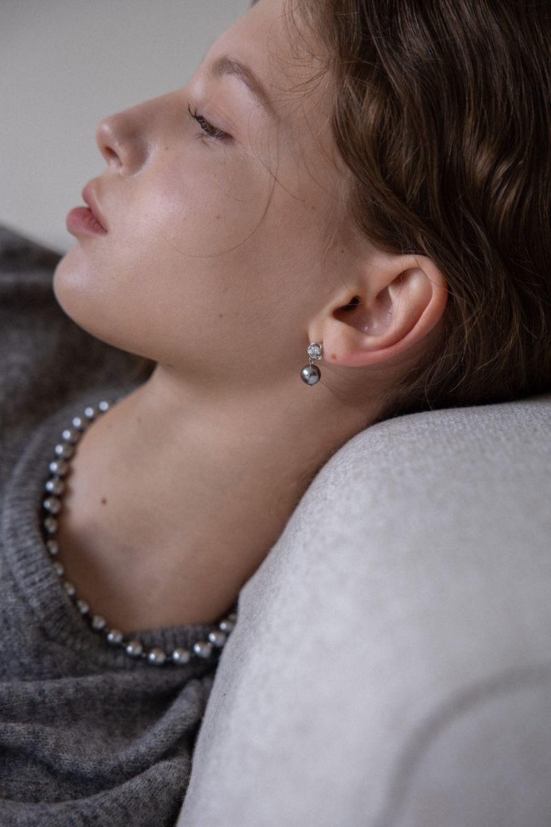 Rose and silver pearl drop earring