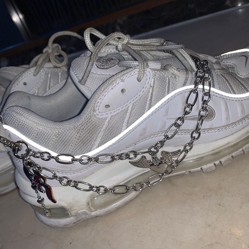 Trigger Bang Shoes chain
