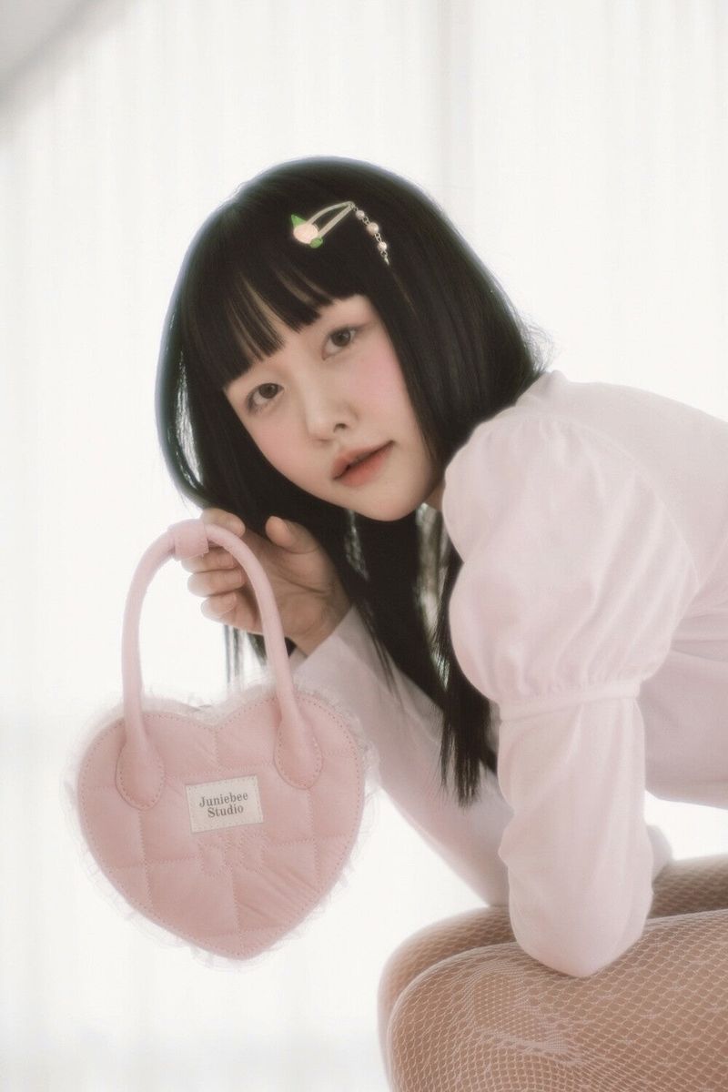 Junie Lace Heart Bag ( Pink )
