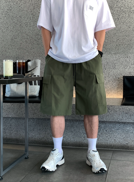 Kuiper Half Bermuda Nylon Cargo Shorts