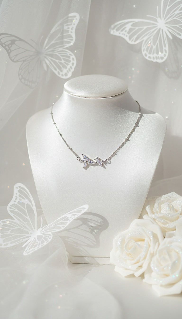 [Baby DONT Cry Yihyun Necklace/Anti-tarnish] Dreamy Crystal Semi Choker Necklace