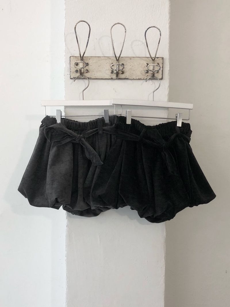 Pumpkin belt pants