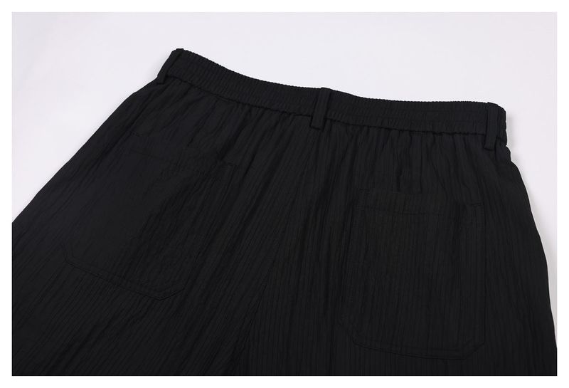 Nolan Crinkle Easy Shorts