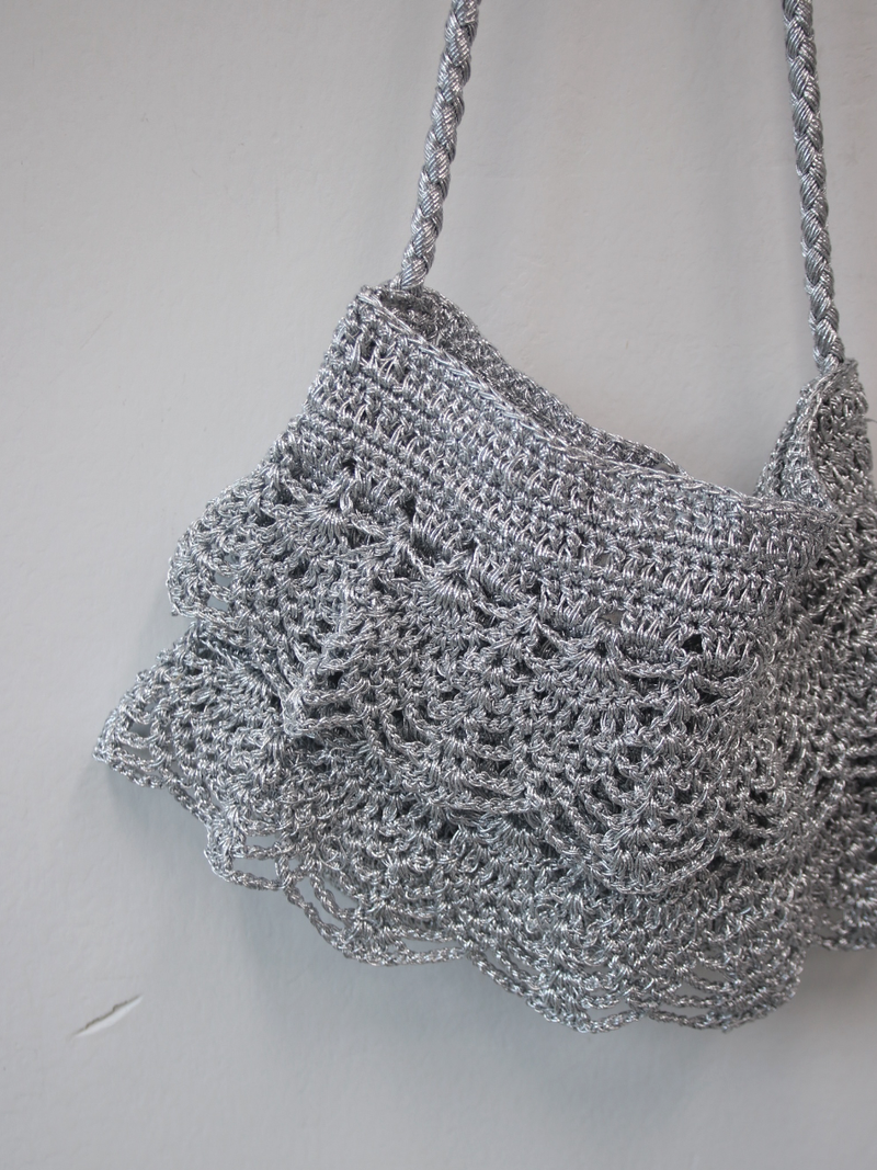 weaving silver frill bag