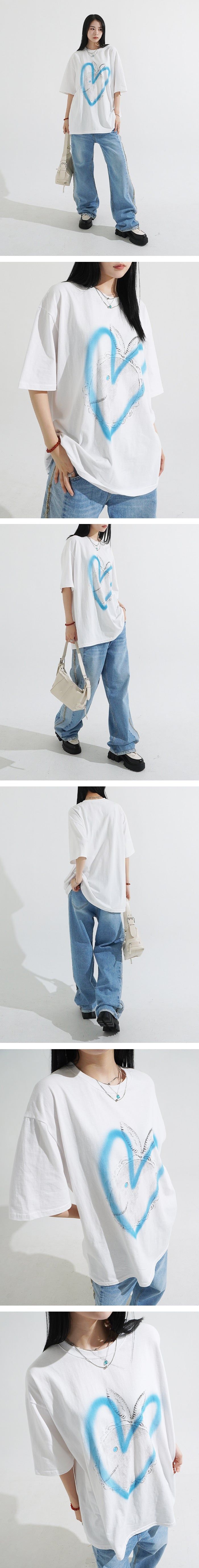 Rabbit Spray Over-Fit T-shirt