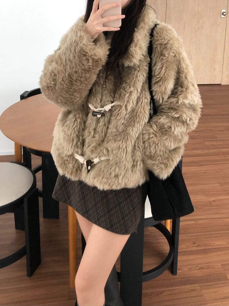 Claude Fur Jacket (2 colors)