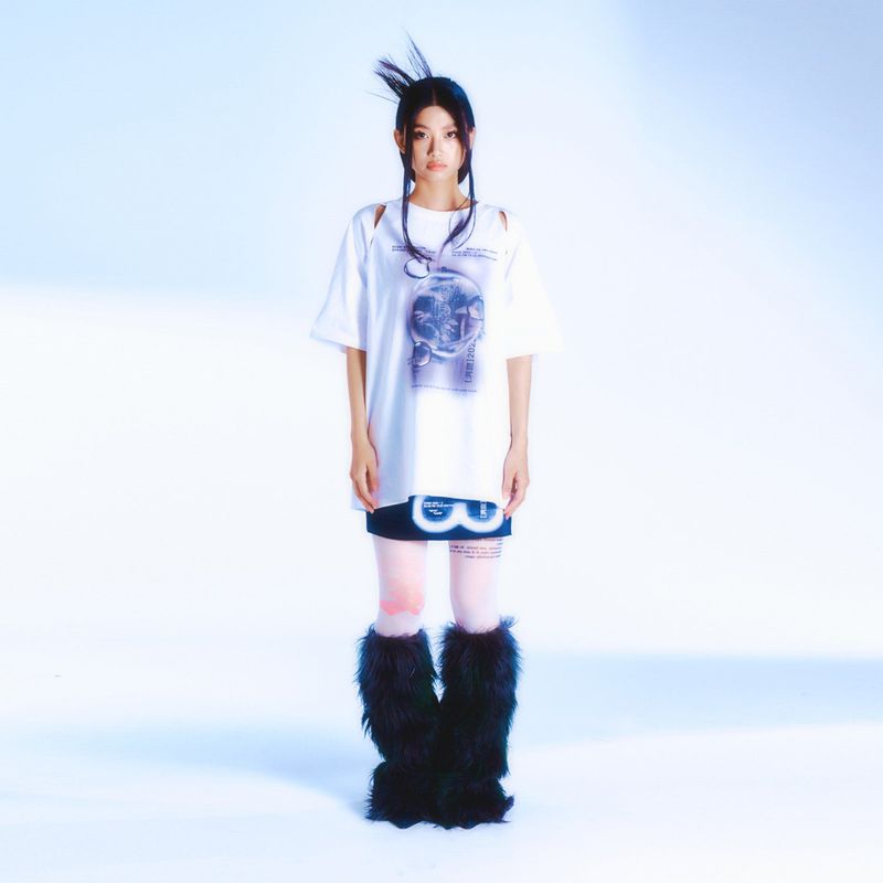 Roseapple（ローズアップル）の「222 Cutout graphic t-shirts - White（Tops）」