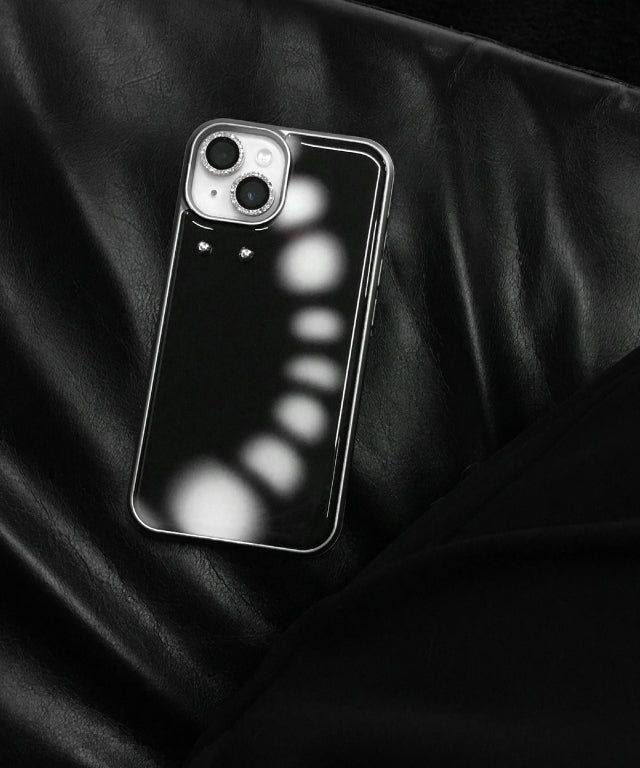 SQUALL（スコール）の「[MADE] [MADE] ピアッシングフォンケース_ブラックホワイト（スマホグッズ/小物）」