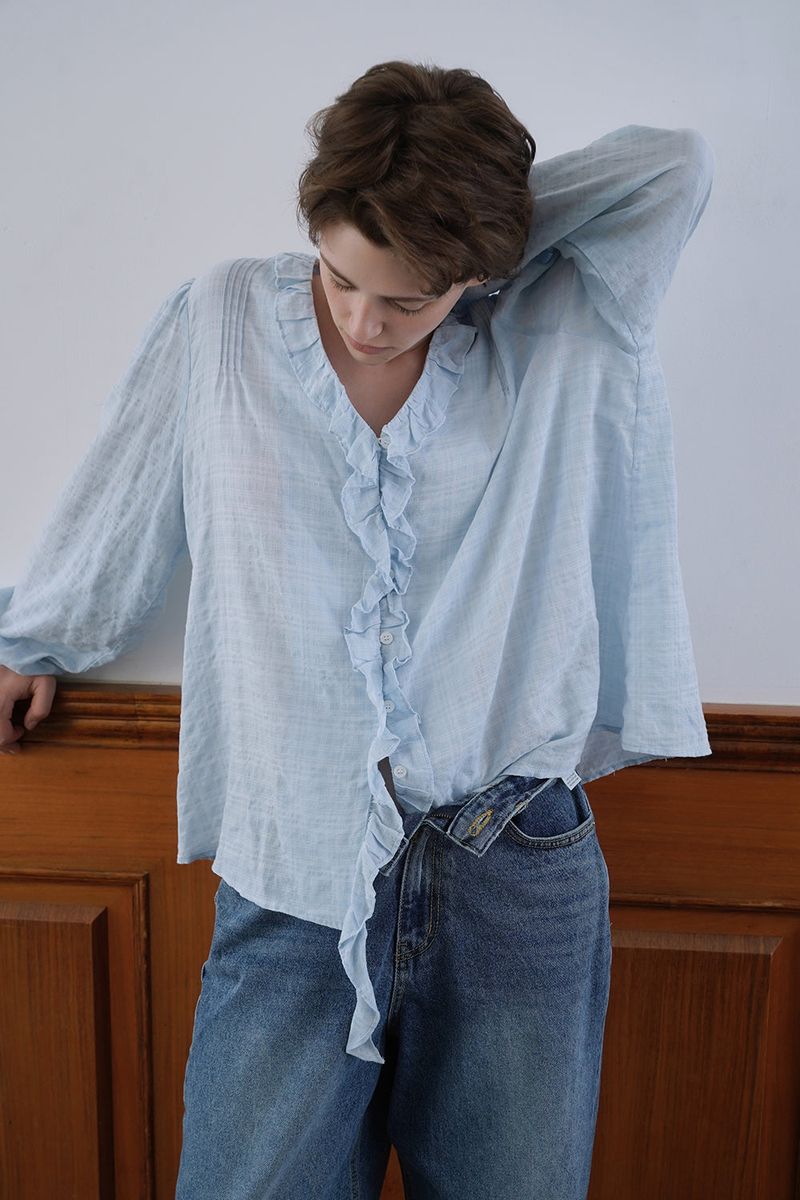Ruffle shirring blouse_skyblue
