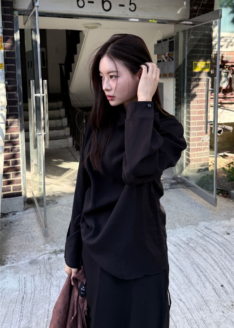  BUTTONNECK SHIRRING BLOUSE