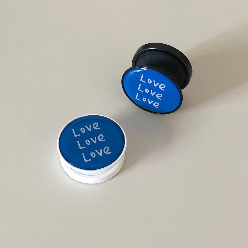 bora and(ボラアンド)の「Love girp tok(Smartphone Accessories)」