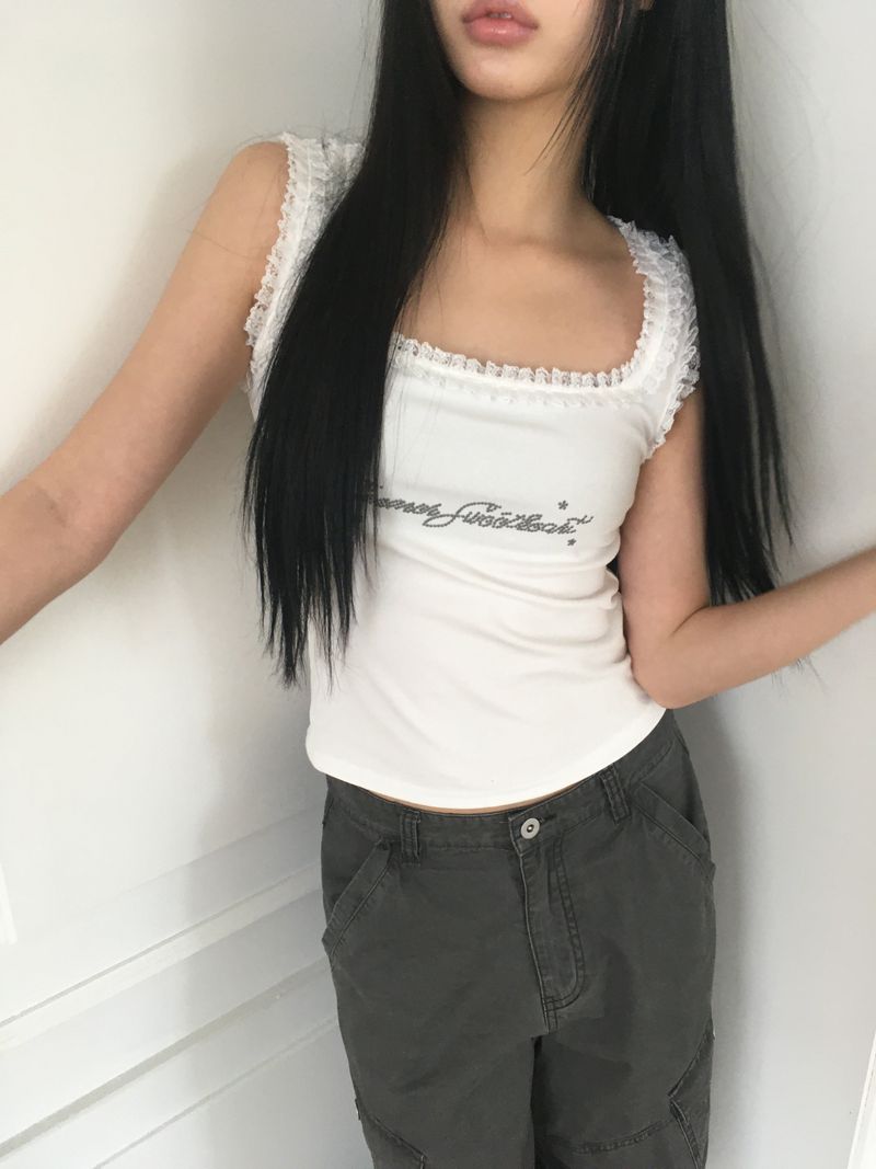 Taimi Cubic Lace Sleeveless Top