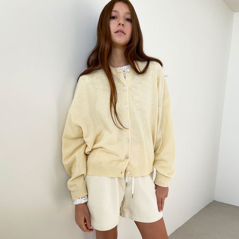 RAVEROUS（レイバロス）の「Loose Fit  Round Neck Knit Cardigan _Light Yellow（Tops）」