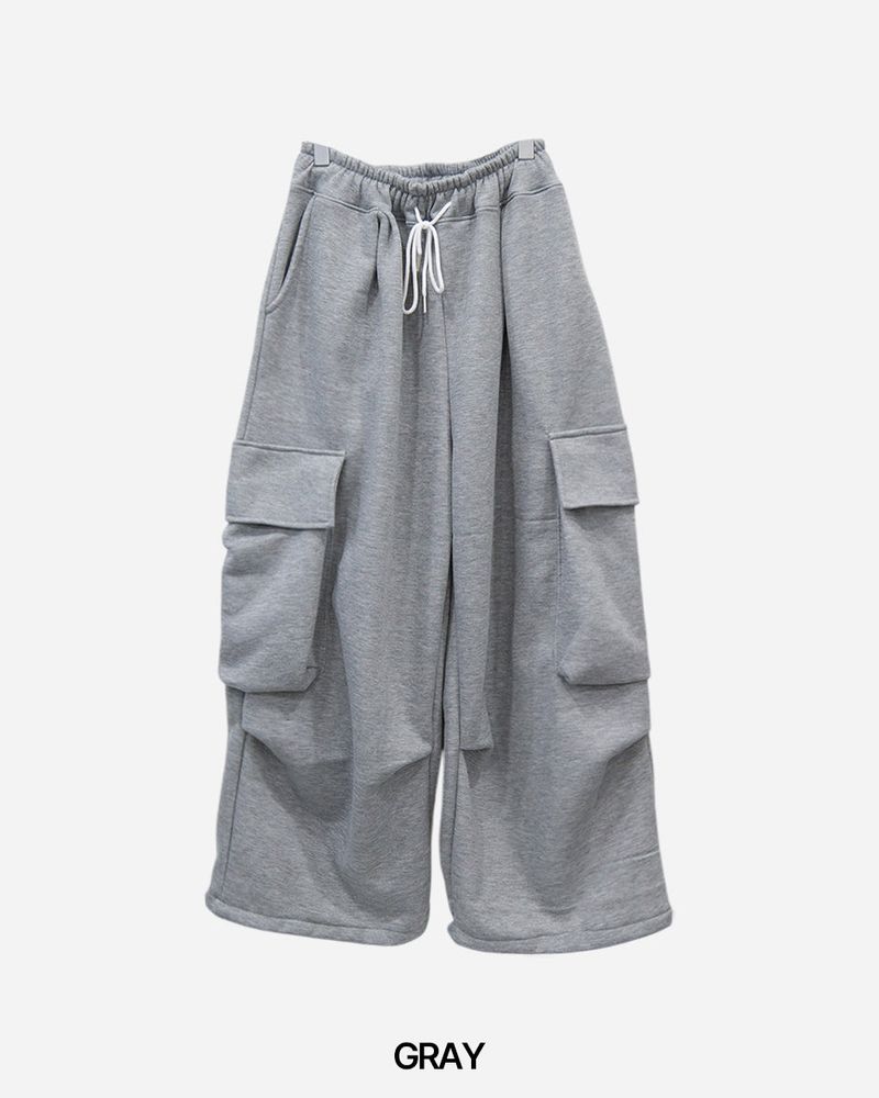 May Big Cargo Napping Sweatpants