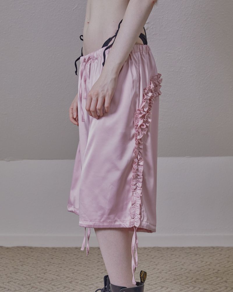 satin ruffle track pants / pink