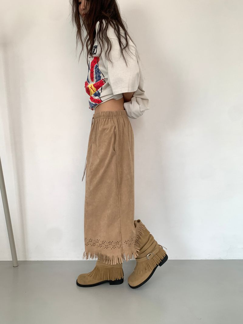 SUEDE PUNCHING SKIRT (3C)