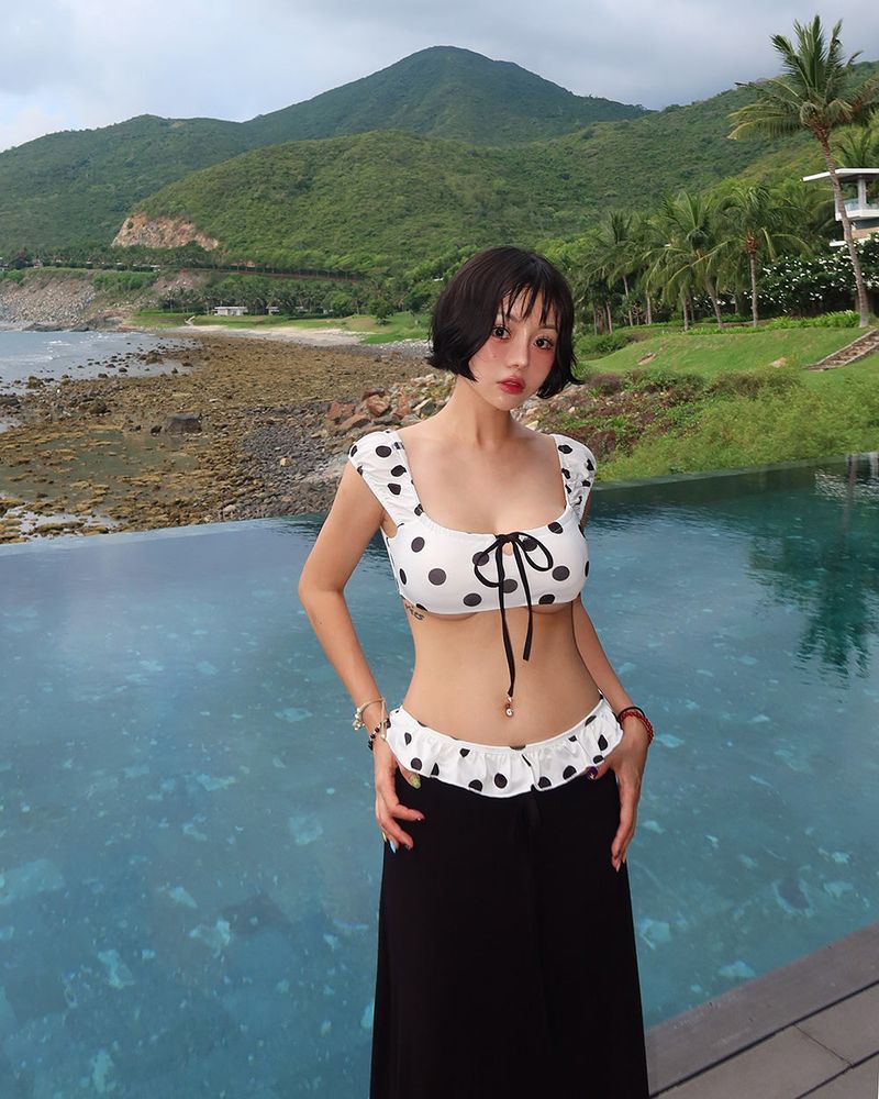 Dot ribbon dot frill bikini