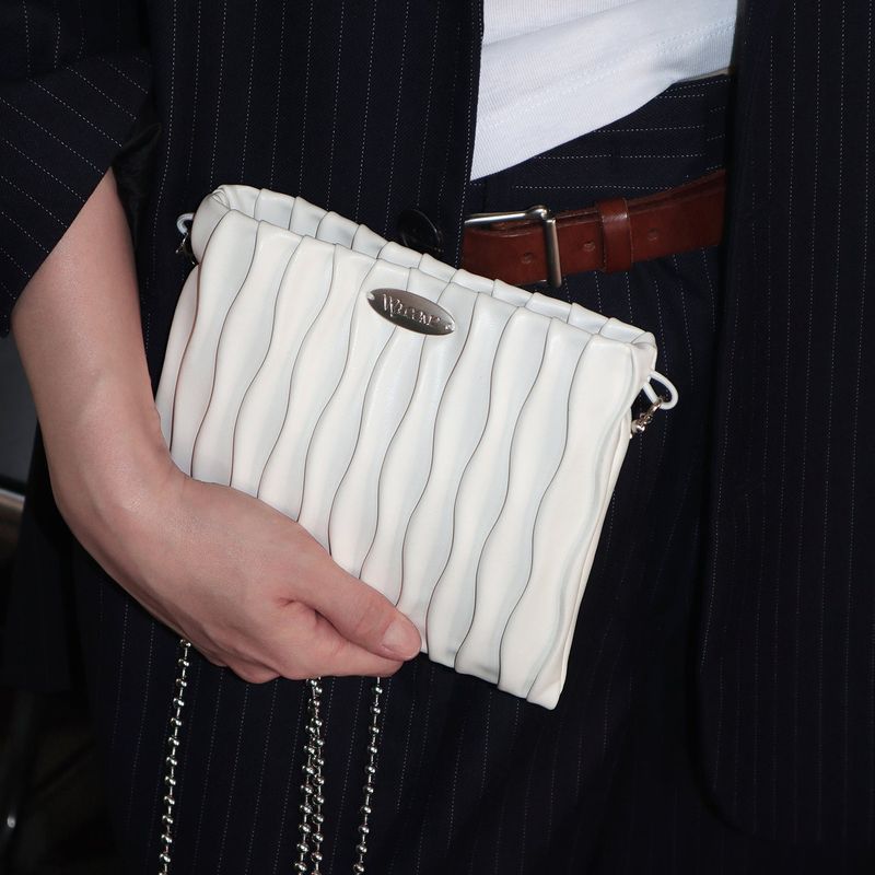 Pado Pebble Bag (Red, White)