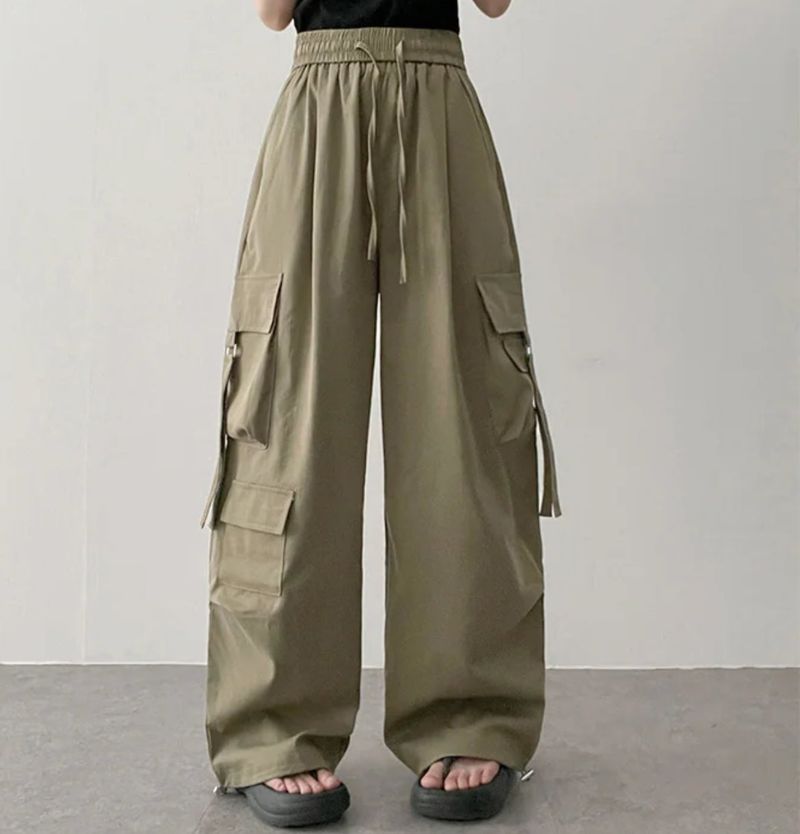 Send-banding two-pocket cargo wide pants