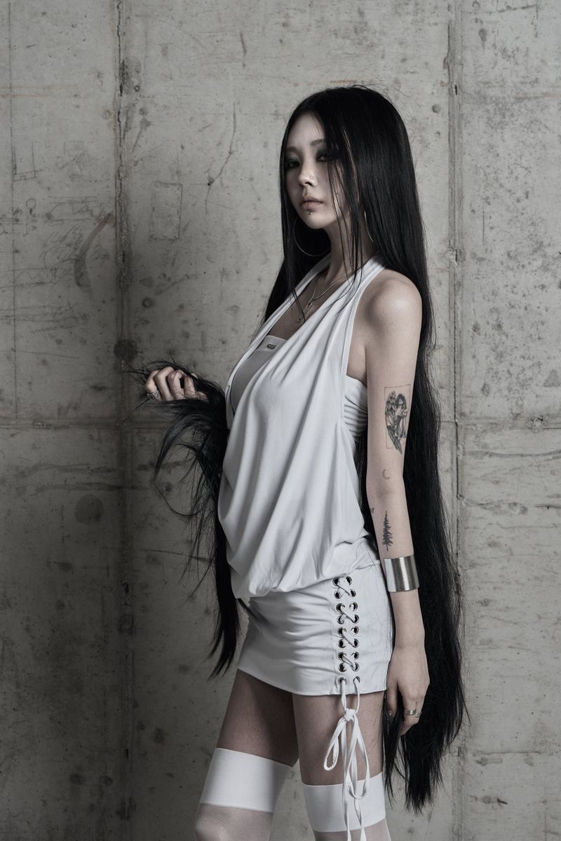[label] cowl-neck side lace-up one-piece WHITE