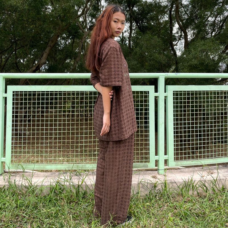 BROWN KNIT PANTS