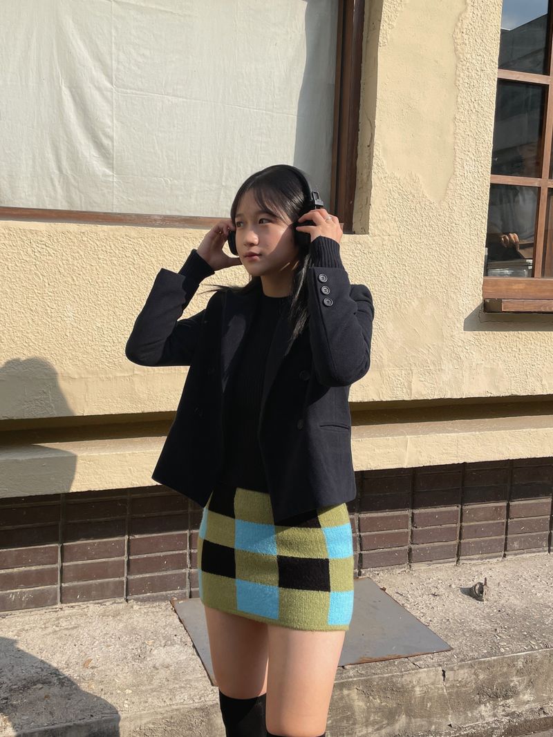 Checkerboard knit mini skirt 