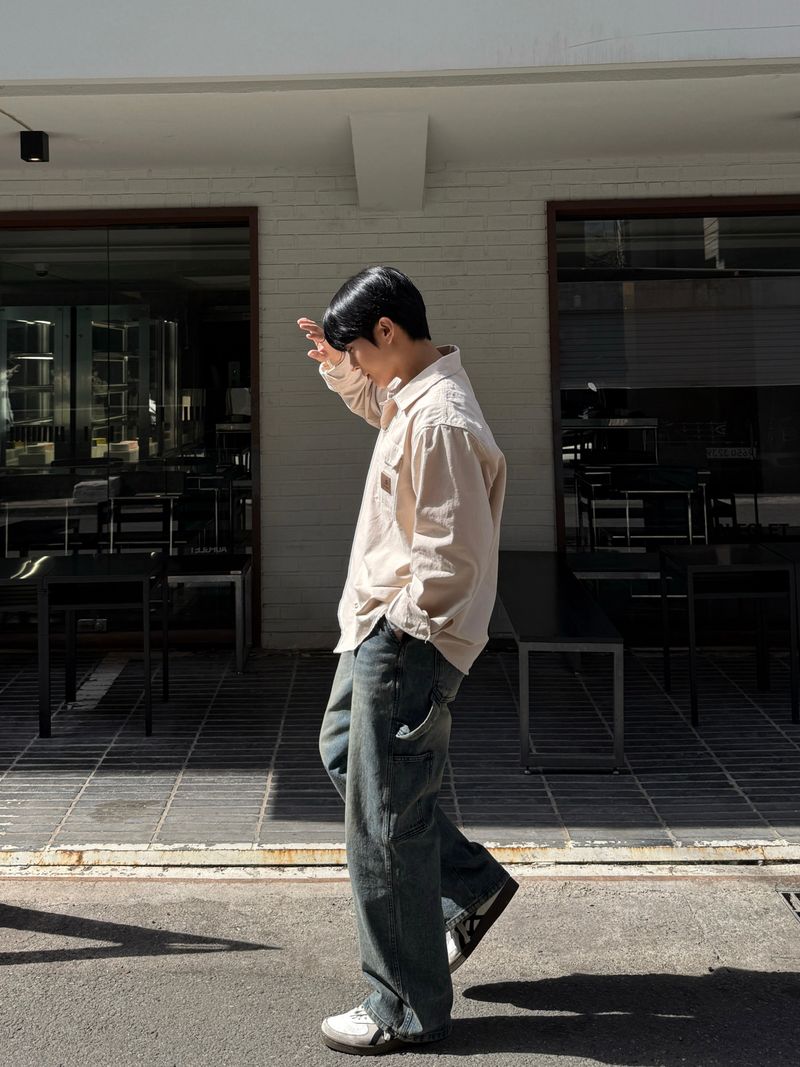 Double pocket patch shirt