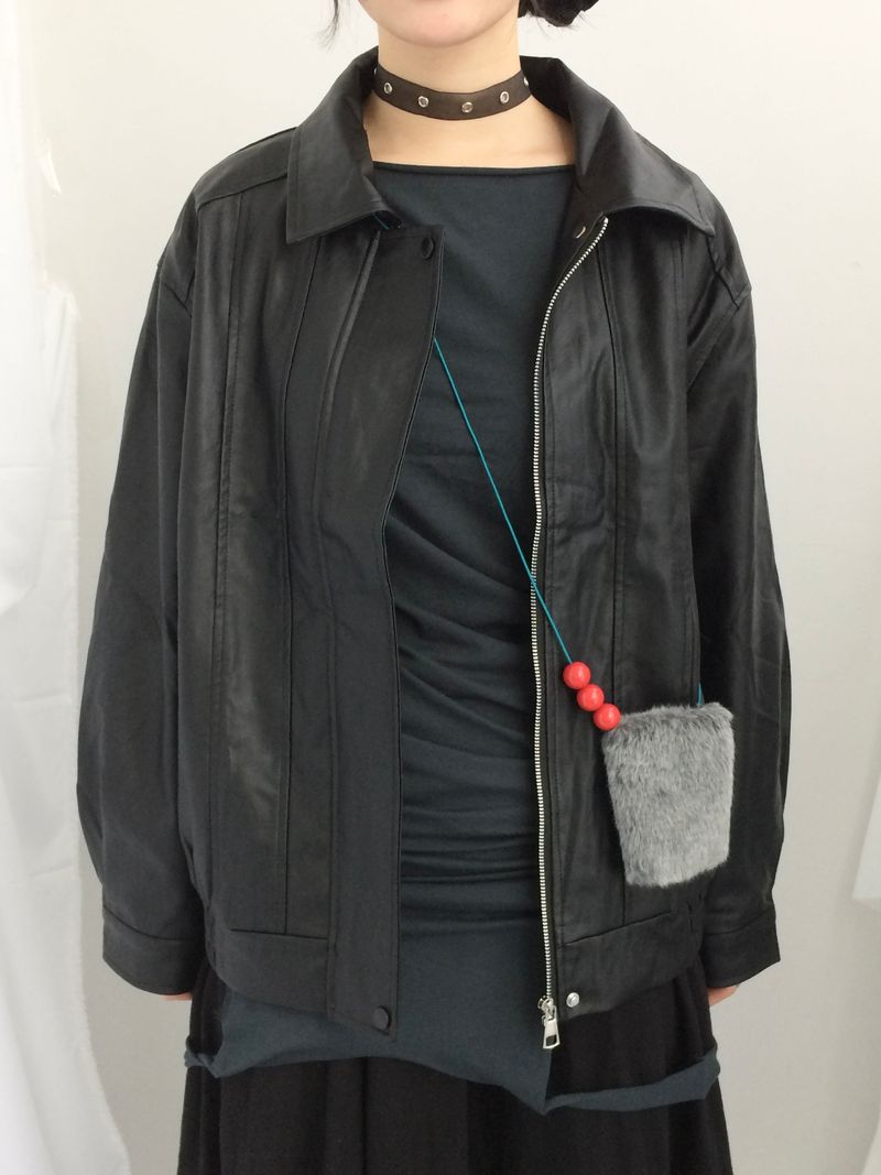 loose fit round sleeve