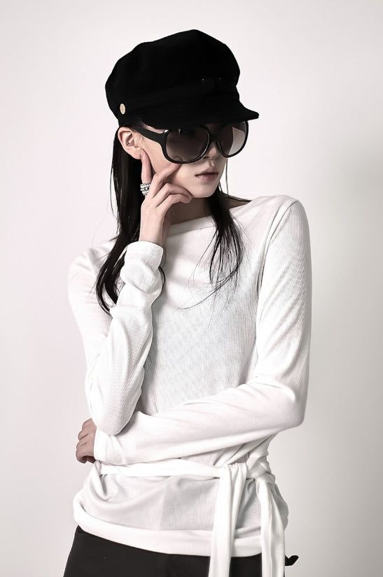EEUN(イウン)の「Rockle T-shirt(Tops)」