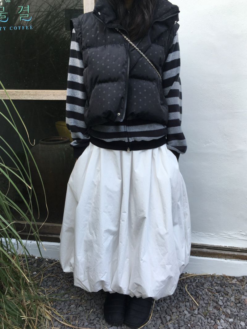 ownmind（オウンマインド）の「balloon Padding skirt（Skirts）」