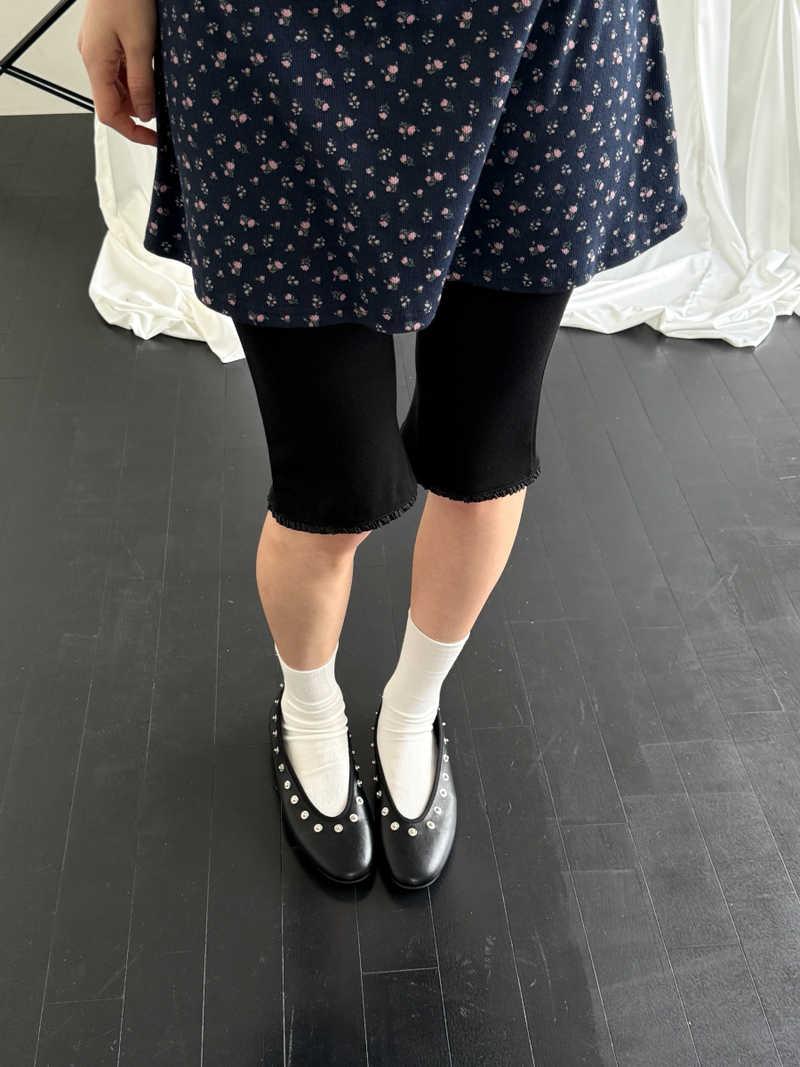 stud soft flat shoes