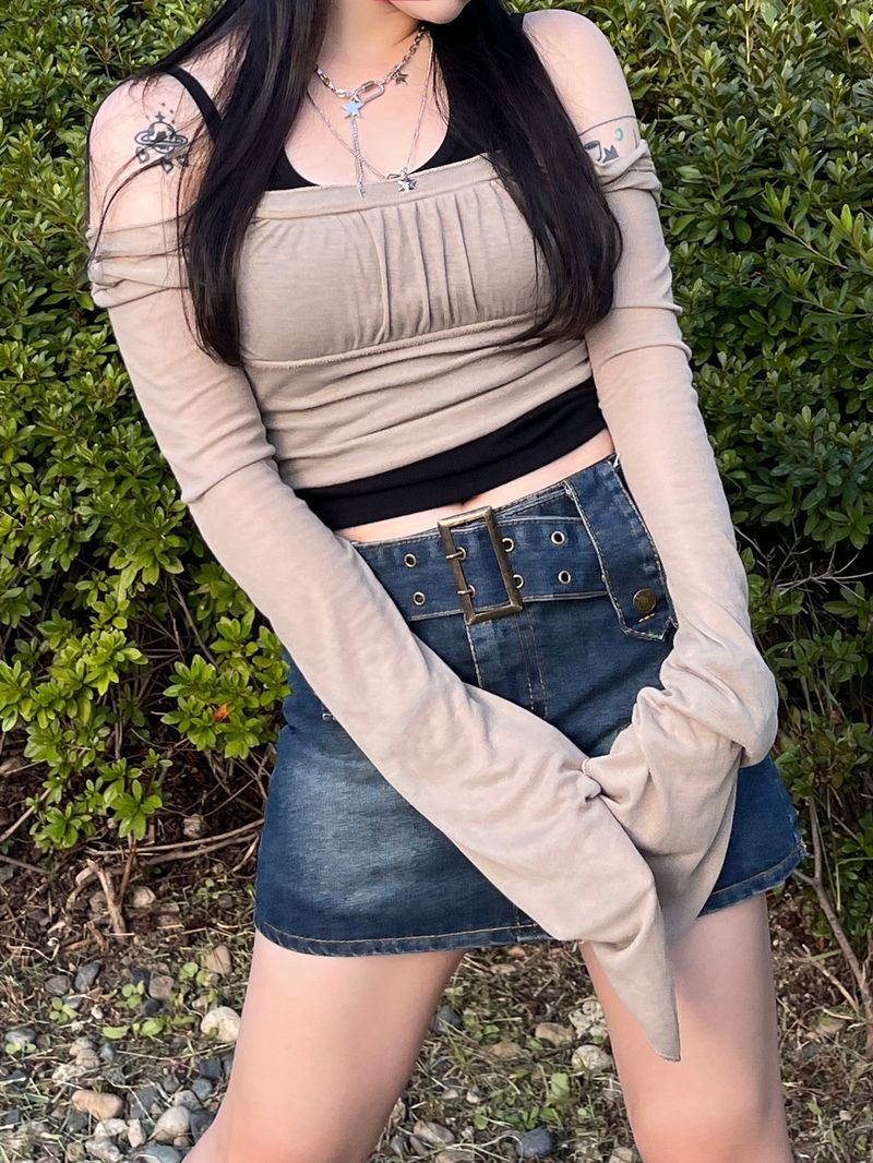 airy Off-Shoulder Shirring Long sleeve