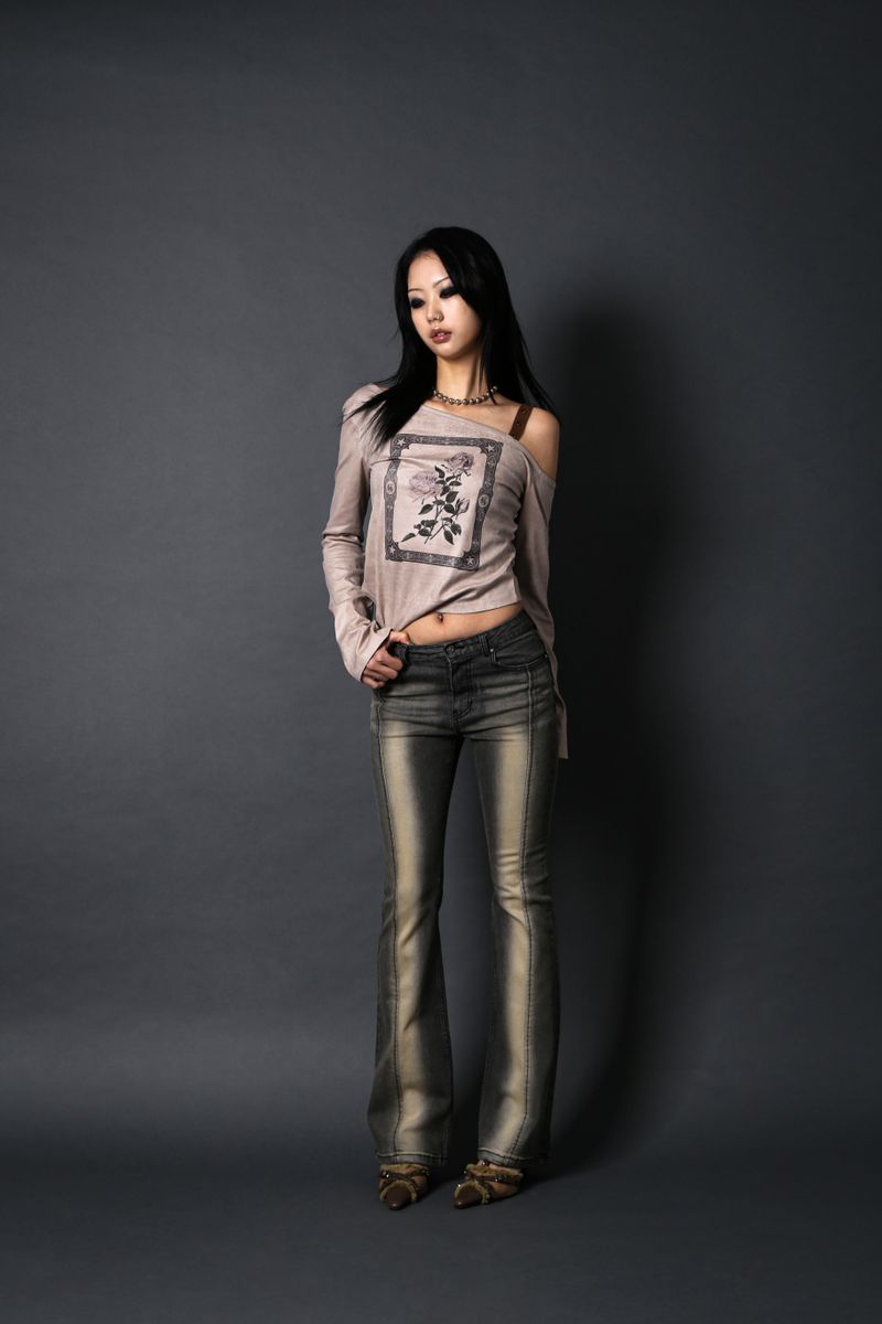 ONE SHOULDER SUEDE TOP #BEIGE