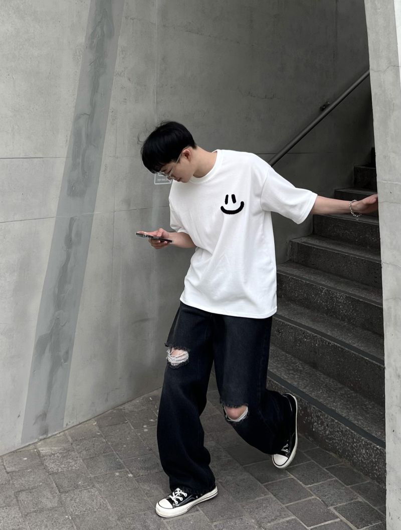 Daily Bookle Smile Overfit Short Sleeve