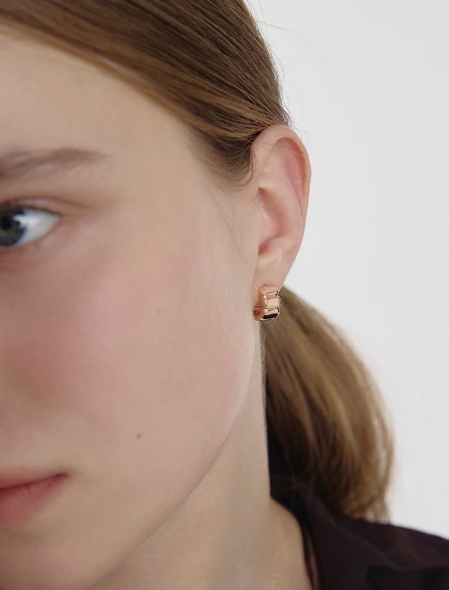 26SS★ Ice Block Silver One-Touch Earrings M