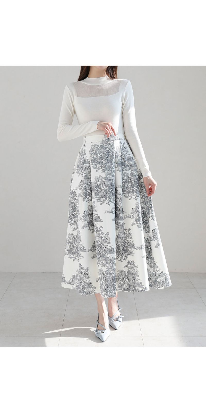 Yumi Long-Sleeved Knitwear