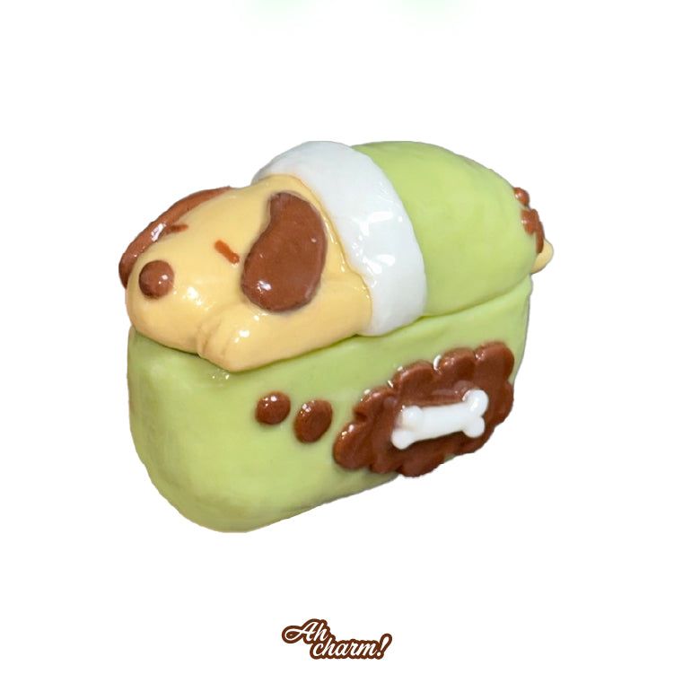 Ahcharm(アチャーム)の「【MADE】スリーピングチョコエアポッズケース(スマホグッズ/小物)」