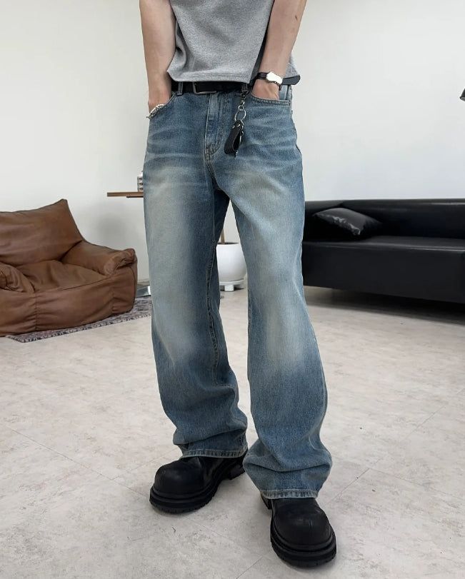 Kaise Washed Semi-Flare Jeans