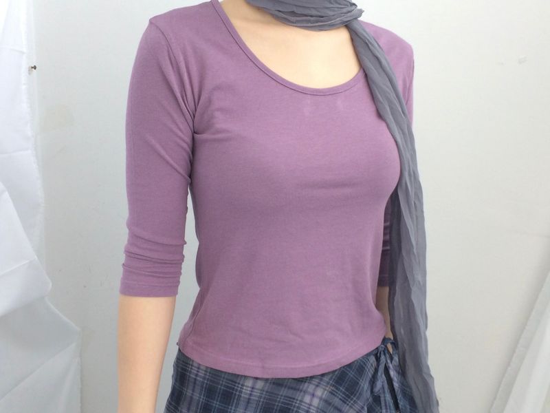 U-Neck Three-Quarter Slim Line Cotton Top