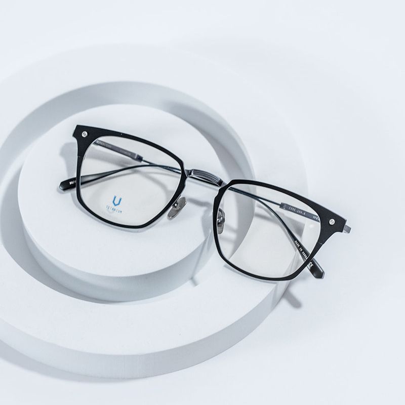 Knouun Square titanium glasses CODE. 104. A Black N Gray