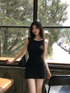 [MADE] Kozel Boat-Neck Mini Dress