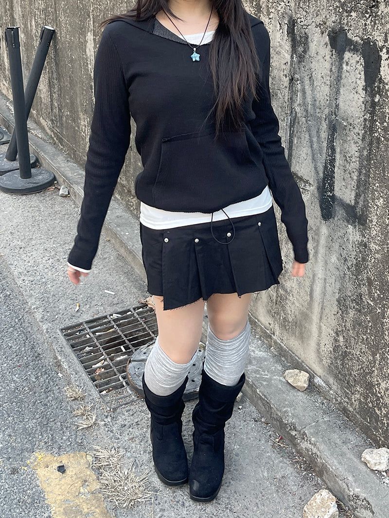 Mixed hooded sweatshirt.
