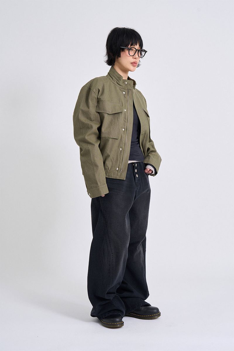 Button-fly wide denim pants