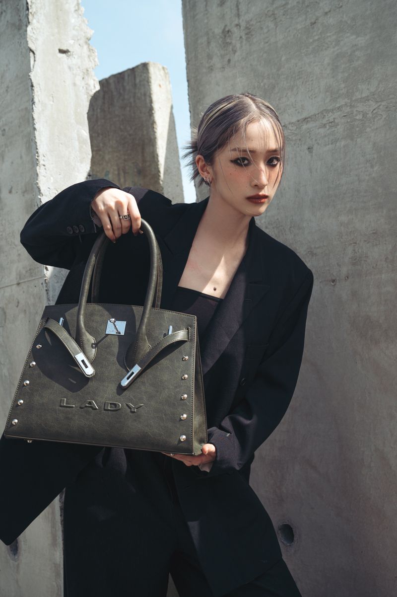 LADY BIRKIN
