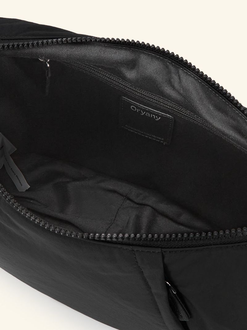 Banana Crossbody L