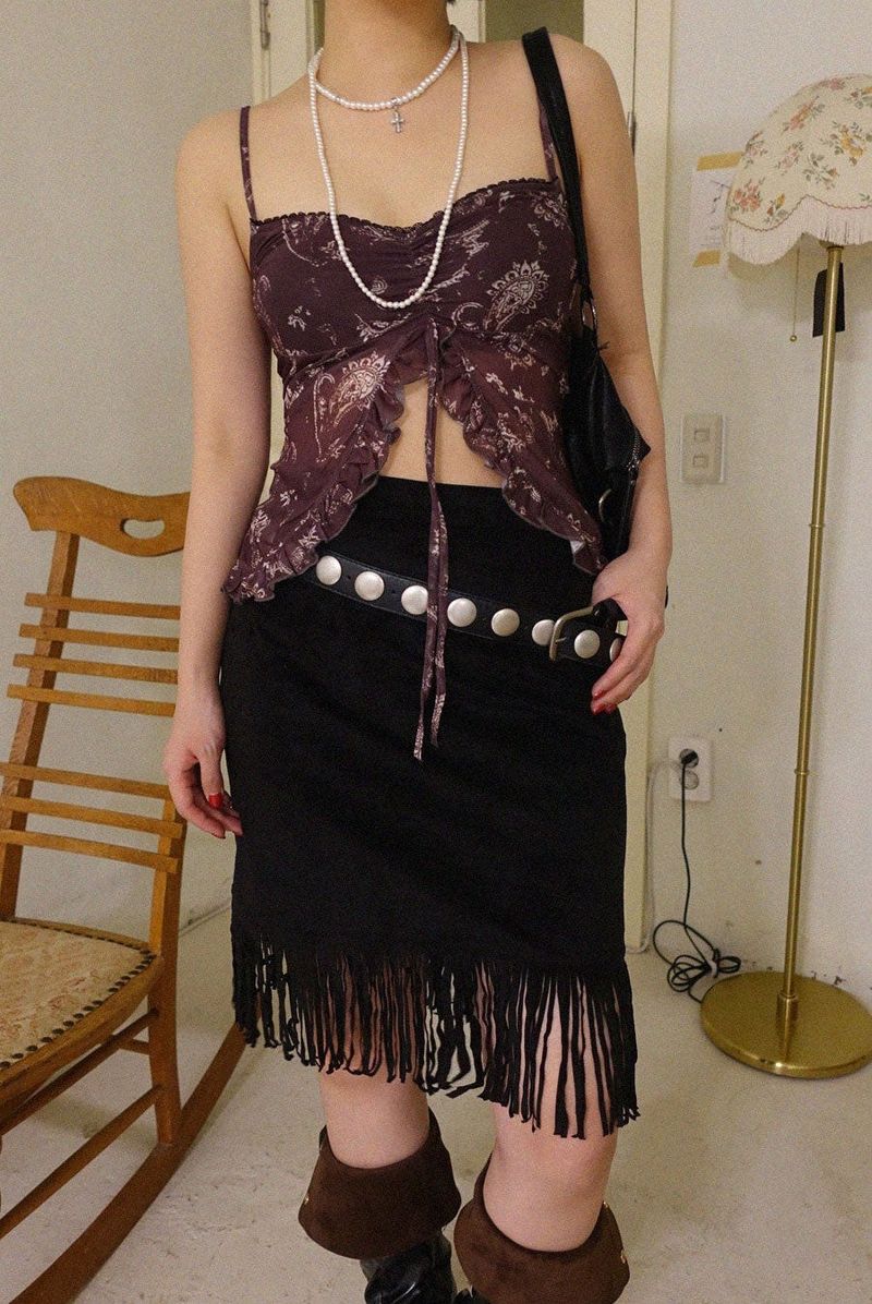 SUEDE FRINGE SKIRT IN BLACK